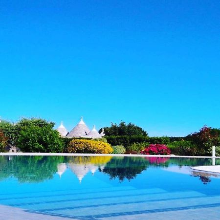 Trulli Isago Bed and Breakfast Locorotondo Exteriör bild
