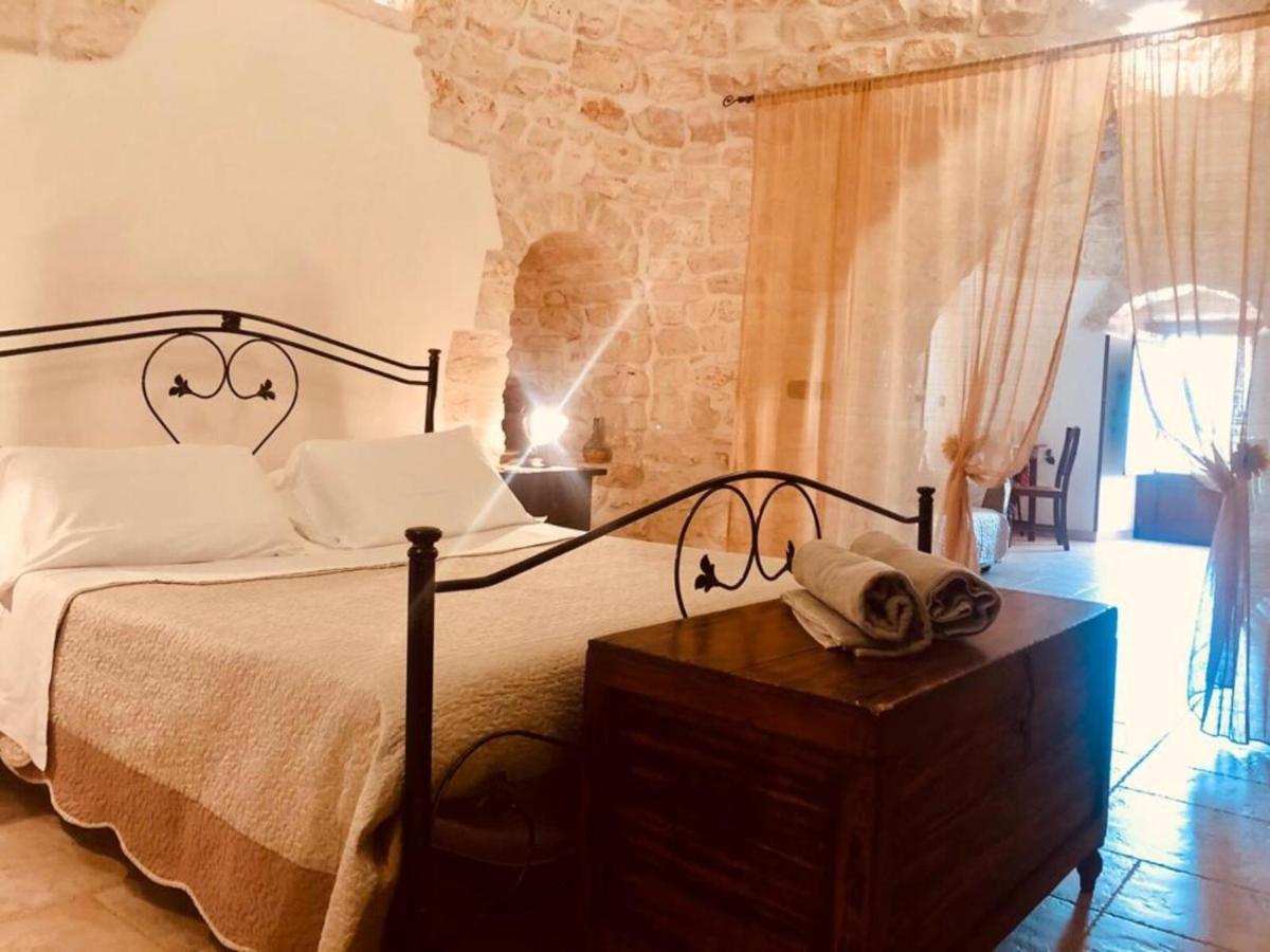 Trulli Isago Bed and Breakfast Locorotondo Exteriör bild