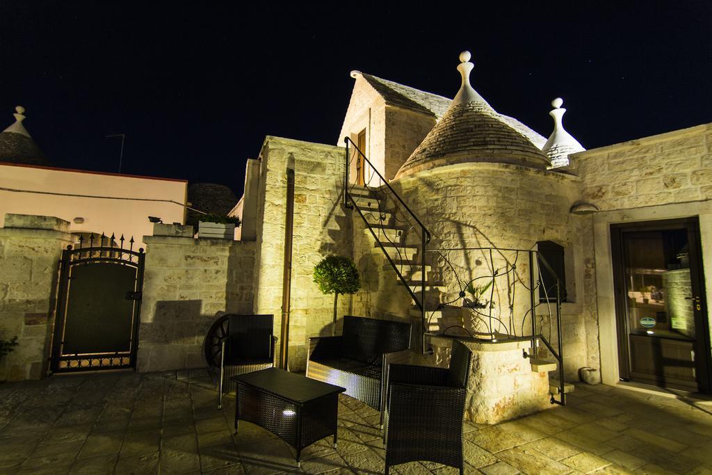 Trulli Isago Bed and Breakfast Locorotondo Exteriör bild